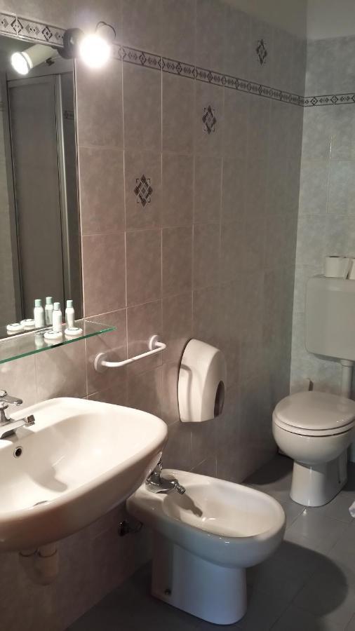 Hotel Locanda Belvedere Courmayeur Quarto foto