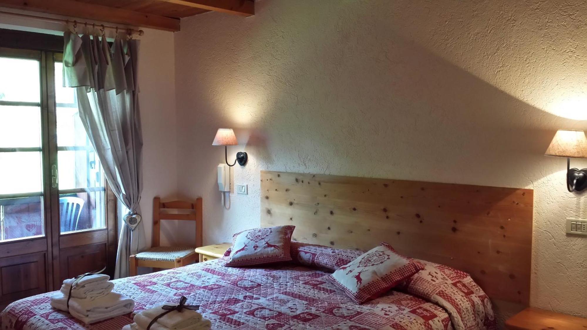 Hotel Locanda Belvedere Courmayeur Exterior foto