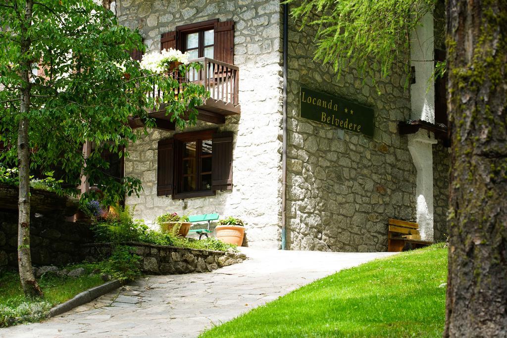 Hotel Locanda Belvedere Courmayeur Exterior foto