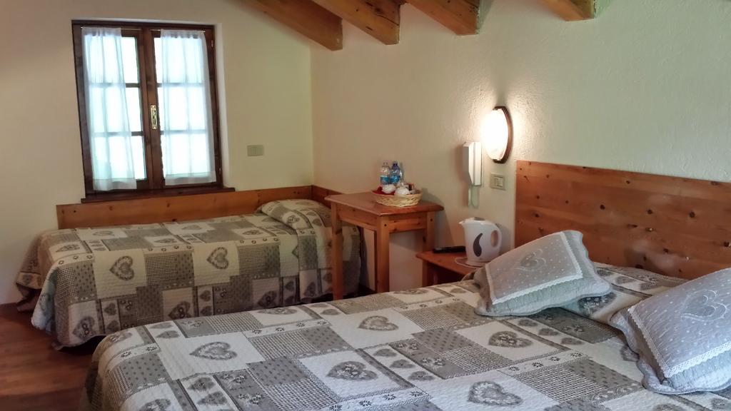 Hotel Locanda Belvedere Courmayeur Quarto foto